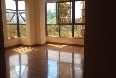 3 Bed Apartment with En Suite at Mandera Road