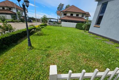 4 Bed House with En Suite in Kiambu Road