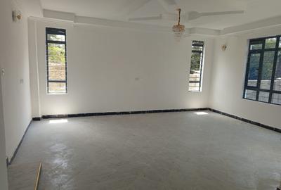 5 Bed Townhouse with Walk In Closet in Ongata Rongai - 4