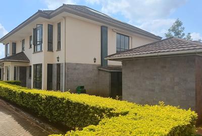 5 Bed Townhouse with En Suite at Runda