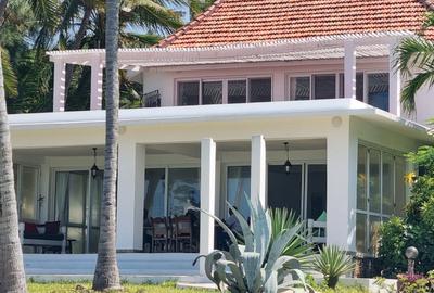 4 Bed Villa with En Suite at Malindi