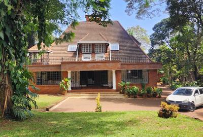 4 Bed House with En Suite in Muthaiga