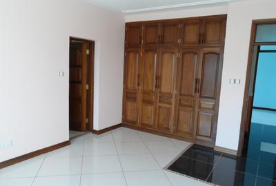 3 Bed House with En Suite at Nyali