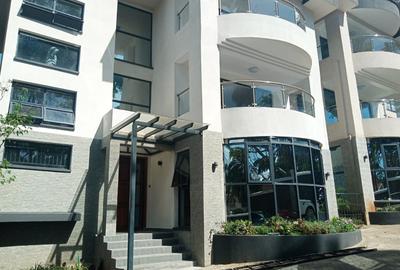 5 Bed Townhouse with En Suite in Lavington