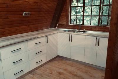 3 Bed House with En Suite at Mushroom Rd