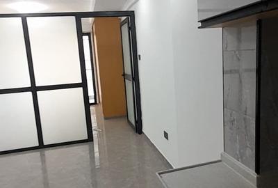 1 Bed Apartment with Gym in Kileleshwa
