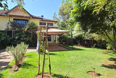 4 Bed Townhouse with En Suite in Lavington - 2
