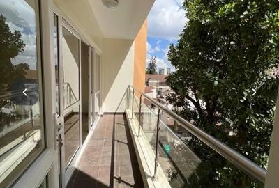 Serviced 3 Bed Apartment with En Suite at Westlands Near Sarit Centre - 4