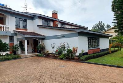 4 Bed House with Swimming Pool at Bongani Road