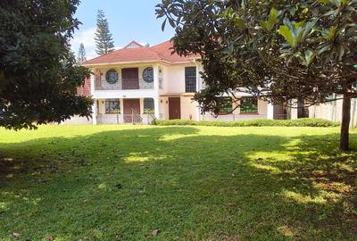 5 Bed Townhouse with En Suite in Runda - 4