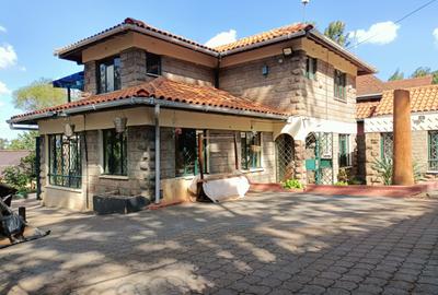 4 Bed Townhouse with En Suite at Thindigua - 2