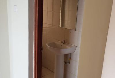 3 Bed Apartment with En Suite in Ngong Road