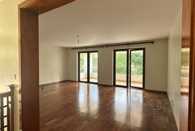 4 Bed Townhouse with En Suite in Lavington - 2