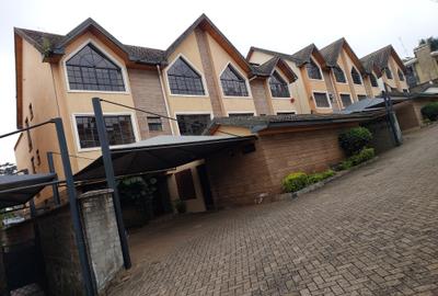 6 Bed Townhouse with En Suite at Convent Drive