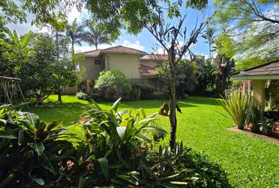 4 Bed House with En Suite in Spring Valley