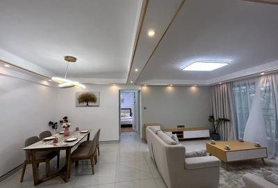 Serviced 2 Bed Apartment with En Suite at Riverside