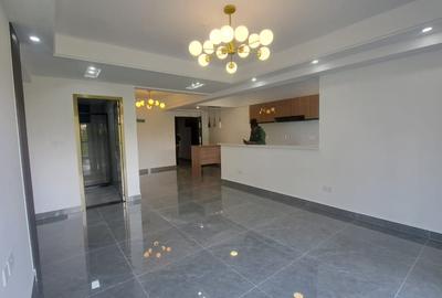 2 Bed Apartment with En Suite at Riverside Dr