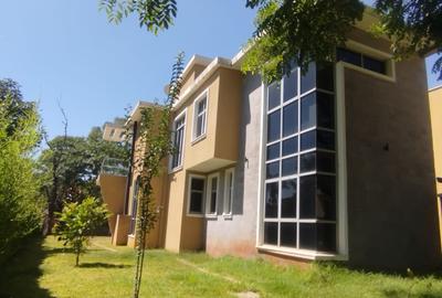 5 Bed House with En Suite in Karen - 4