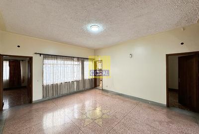 4 Bed Apartment in Parklands