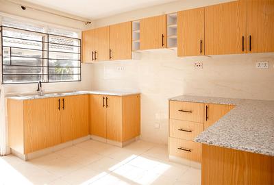3 Bed House with En Suite in Embakasi - 3