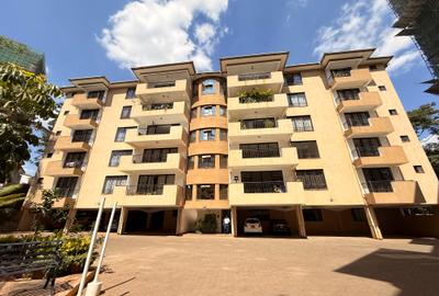 Serviced 3 Bed Apartment with En Suite in Westlands Area