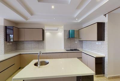 4 Bed Apartment with En Suite at General Mathenge - 3