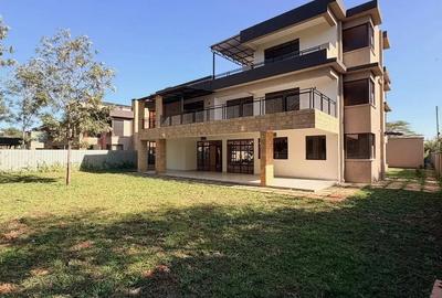 6 Bed Townhouse with En Suite in Karen