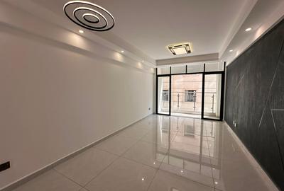 2 Bed Apartment with En Suite at Westlands Toad Near Gtc - 4