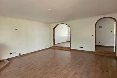 4 Bed Townhouse with En Suite at Lavington Green - 4