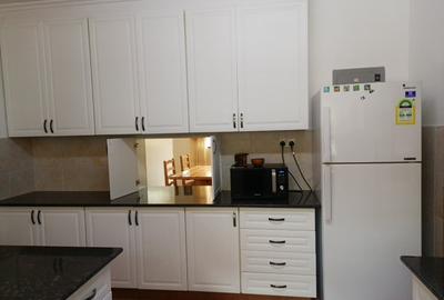 3 Bed Apartment with Swimming Pool in Kilimani - 4
