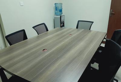 200 ft² Office with Service Charge Included at Adams Arcade - 2