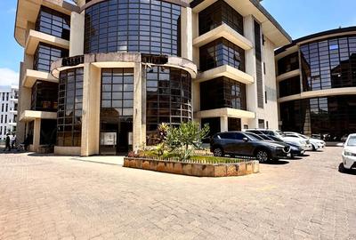 19,200 ft² Office with Service Charge Included in Spring Valley