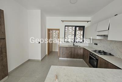 2 Bed Apartment with En Suite in Brookside - 2