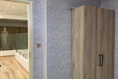 6 Bed Apartment with En Suite in Parklands - 3