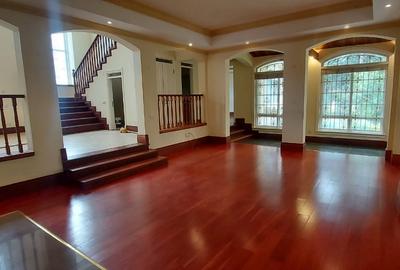 5 Bed House with En Suite in Kitisuru - 4