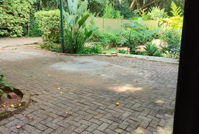 1 Bed House with Garden in Karen