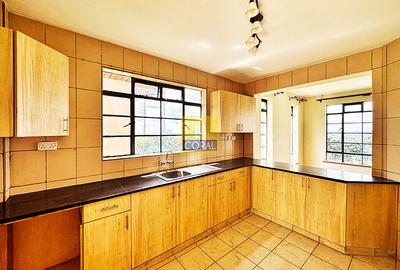 4 Bed House in Kikuyu Town