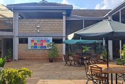 20,000 ft² Commercial Property with Backup Generator at Un Avenue - 3