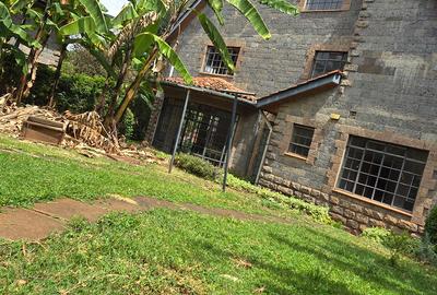 5 Bed Townhouse with En Suite at Ndoto Road - 3