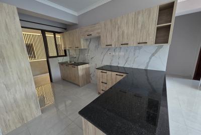 2 Bed Apartment with En Suite in Brookside