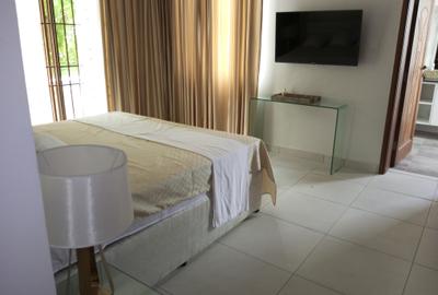 Serviced 3 Bed Apartment with En Suite at Nyali Road