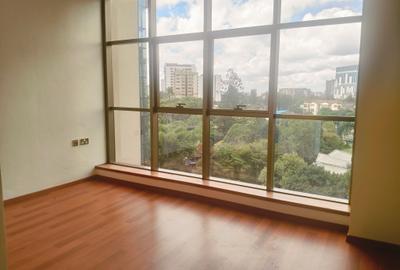 3 Bed Apartment with En Suite at Parklands