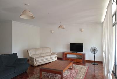 Furnished 3 Bed Apartment with En Suite in Parklands