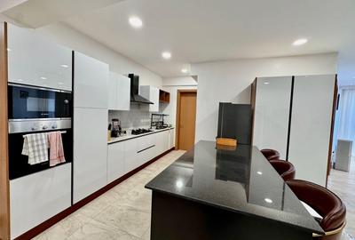 Furnished 3 Bed Apartment with En Suite in Parklands - 2