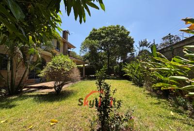 4 Bed Townhouse with En Suite in Kitisuru - 2