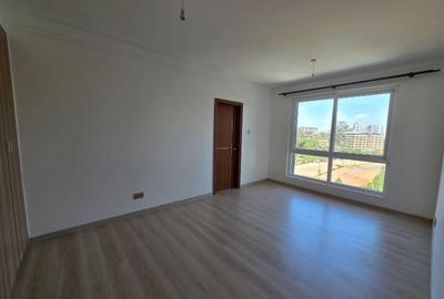 3 Bed Apartment with En Suite in Westlands Area - 4