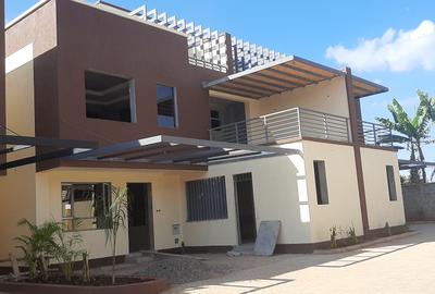 4 Bed Villa with En Suite at Bel'Air Homes