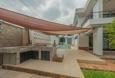 4 Bed House with En Suite in Runda - 4