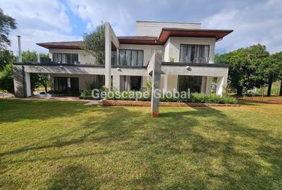 5 Bed Villa with En Suite in Karen