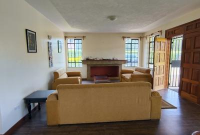 5 Bed House with Garden in Runda - 3